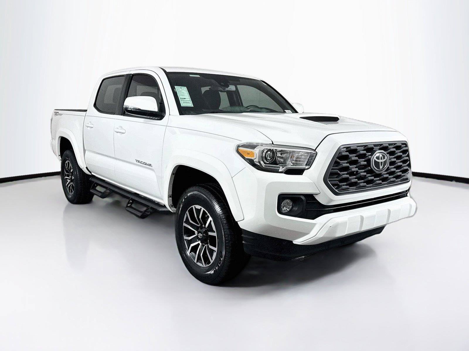 Certified 2020 Toyota Tacoma TRD Sport RWD image 8