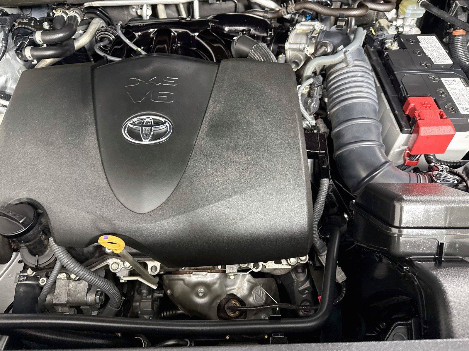 Used 2022 Toyota Highlander XLE FWD image 45