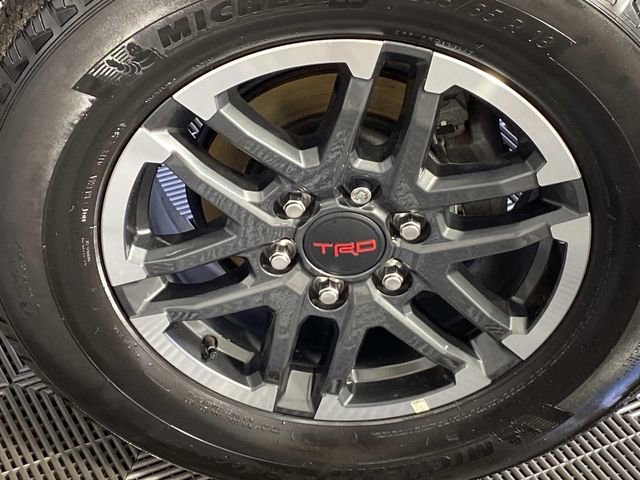 Used 2024 Toyota Tacoma TRD Sport w/ TRD Sport Upgrade Package AWD/4WD image 28