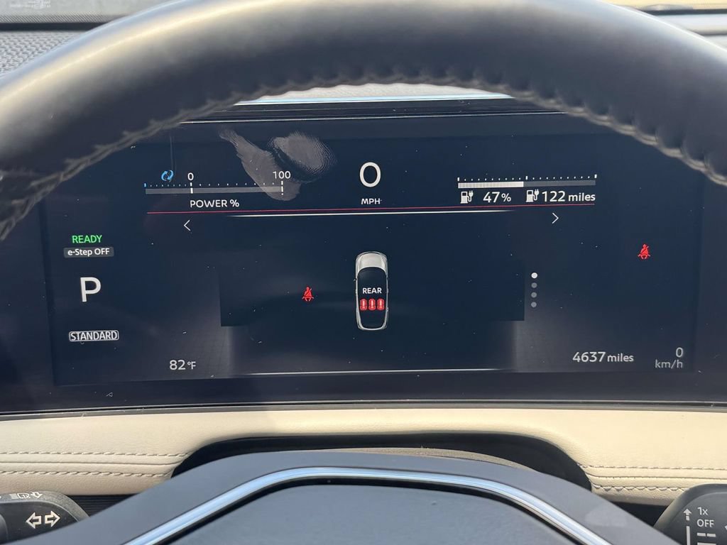 Used 2023 Nissan Ariya AWD image 21