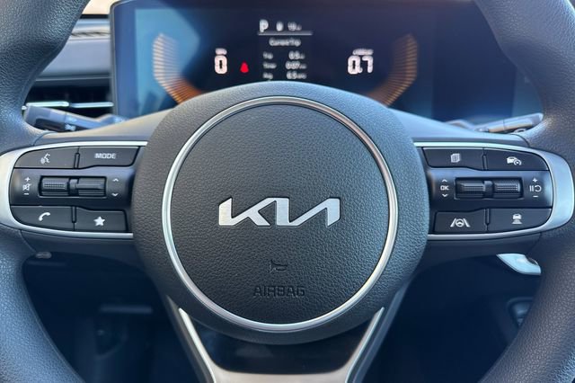 New 2026 Kia K5 LXS image 26