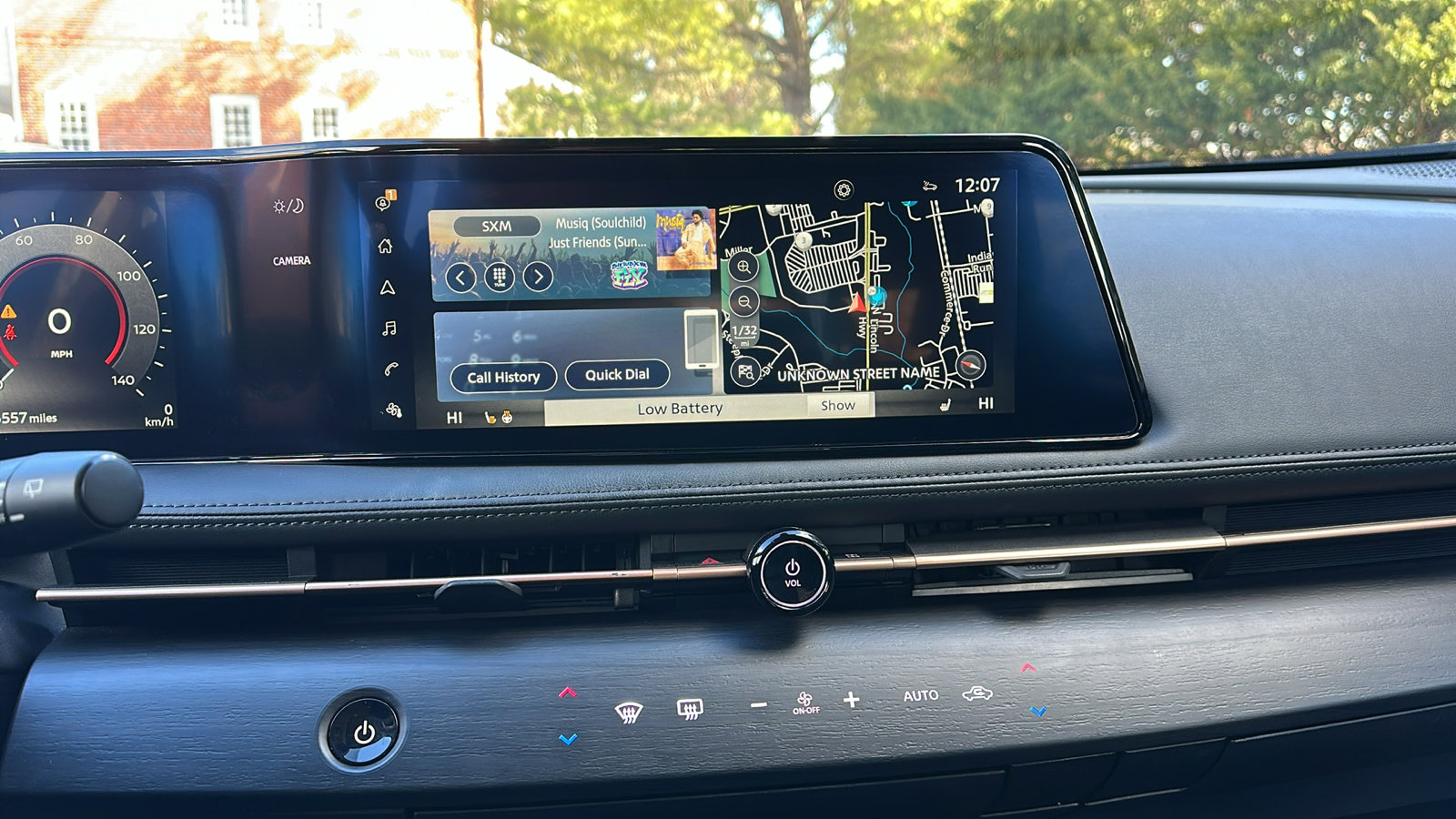 Certified 2024 Nissan Ariya AWD image 18