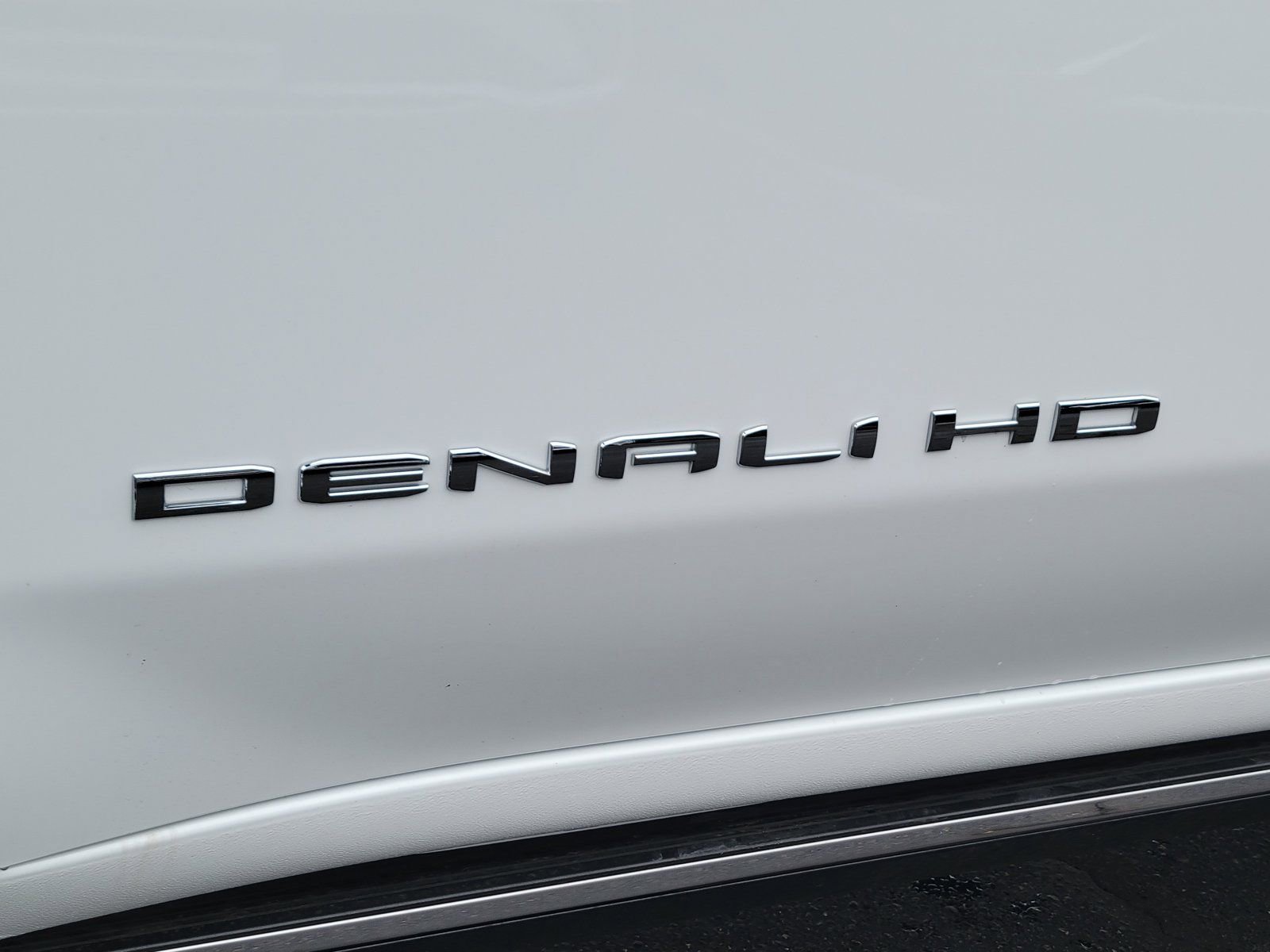 New 2025 GMC Sierra 3500 Denali Ultimate AWD/4WD image 13