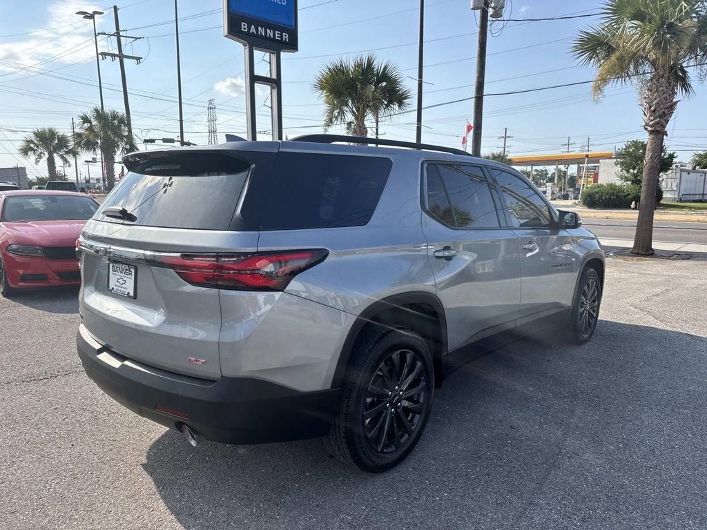 Certified 2023 Chevrolet Traverse RS image 5