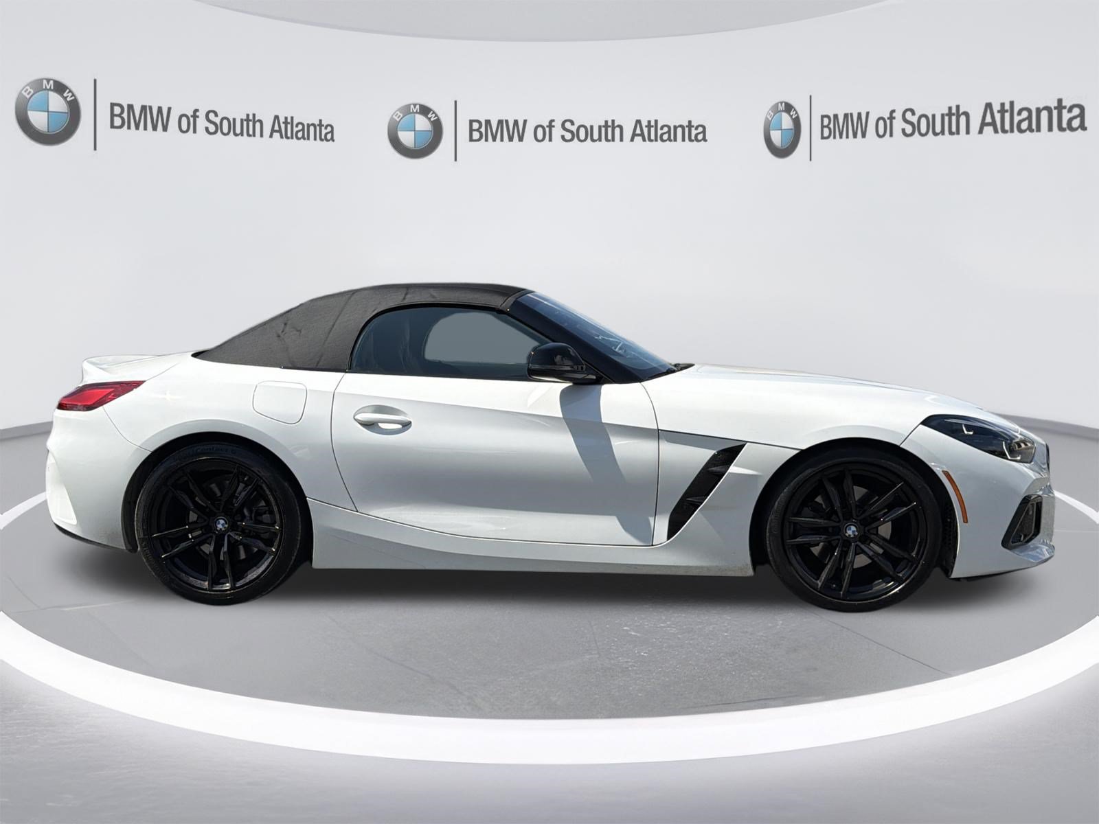 Used 2024 BMW Z4 sDrive30i w/ Shadowloine Package RWD image 23