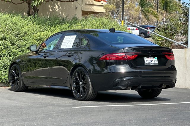 Used 2024 Jaguar XF R-Dynamic SE AWD/4WD image 3