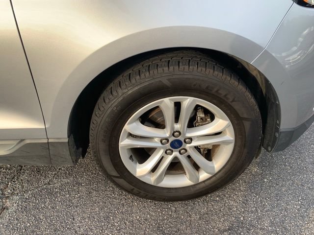 Used 2020 Ford Edge SEL w/ Convenience Package FWD image 40