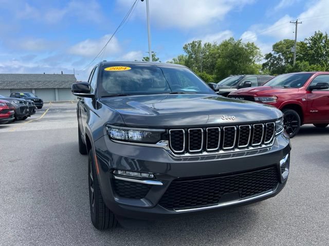 Used 2024 Jeep Grand Cherokee Limited AWD/4WD image 7
