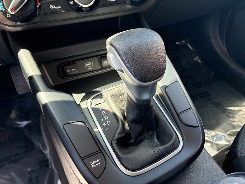 Used 2025 Kia Soul LX image 33