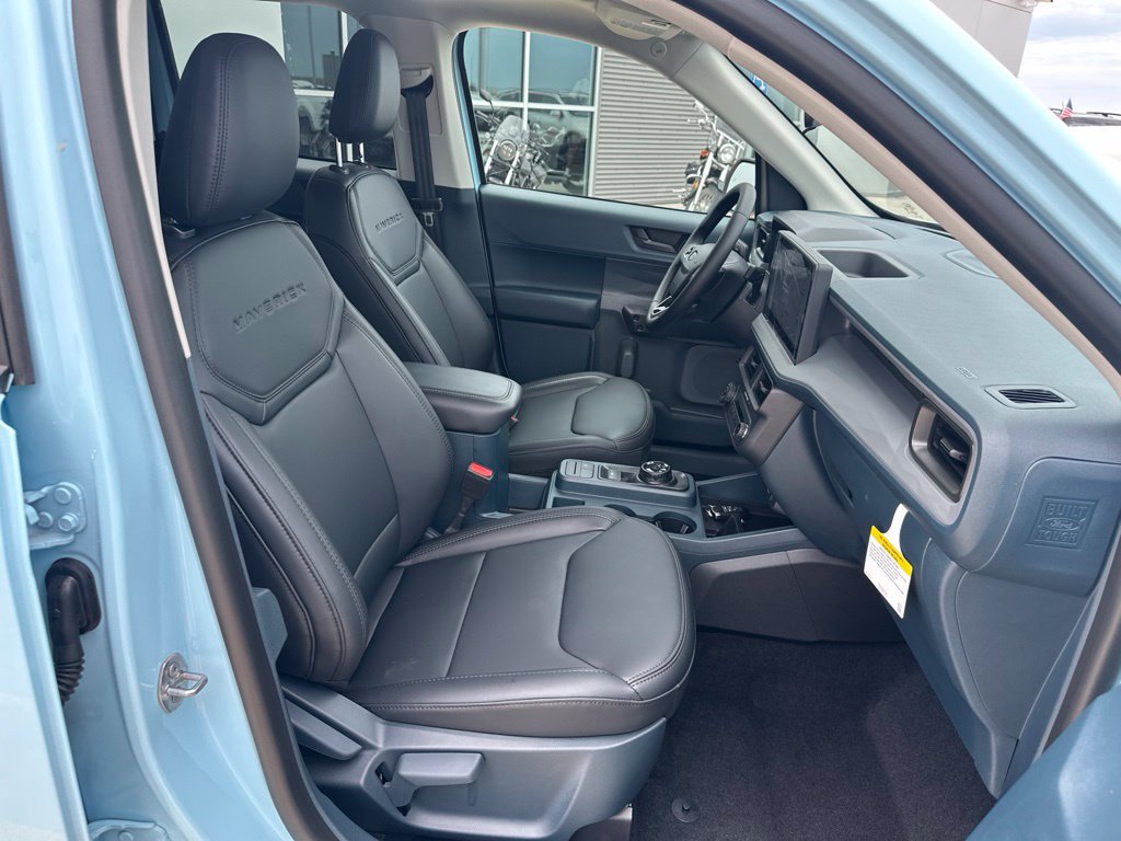 New 2026 Ford Maverick Lariat w/ Black Appearance Package AWD/4WD image 34