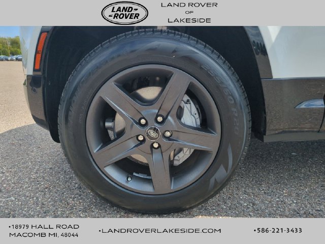 Used 2023 Land Rover Defender 110 X-Dynamic SE AWD/4WD image 21
