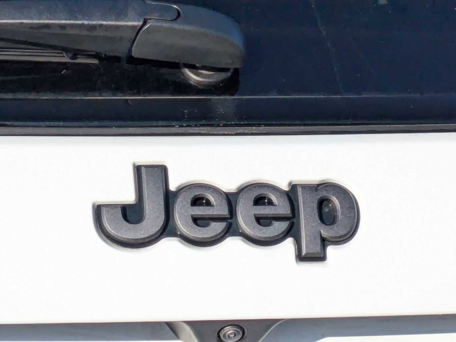 Used 2025 Jeep Compass Limited w/ Sun & Sound Group image 10