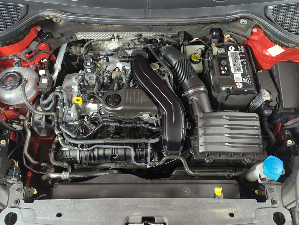 Used 2022 Volkswagen Taos SE image 17