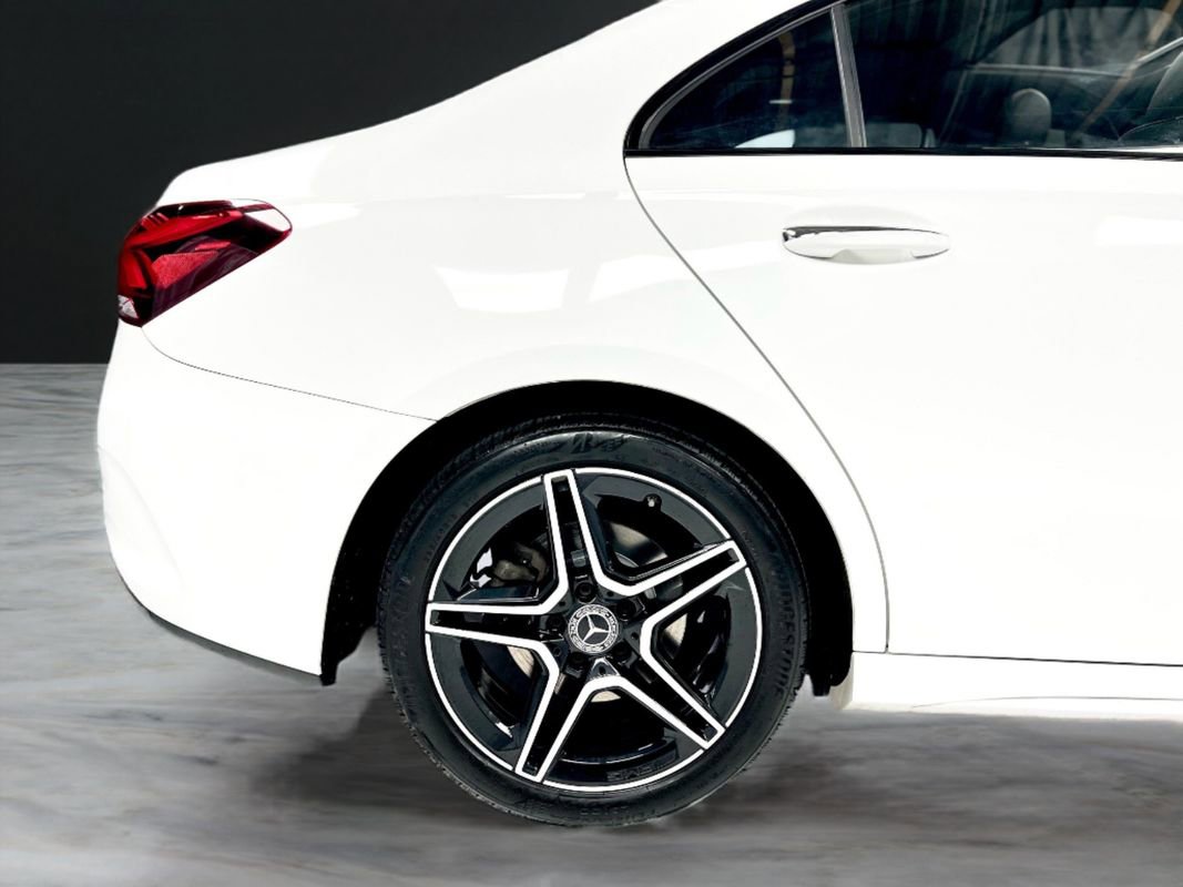 Used 2022 Mercedes-Benz A 220 4MATIC image 15