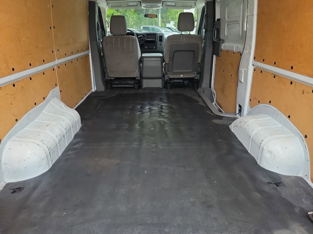 Used 2021 Nissan NV 2500 SV w/ Back Door Glass Package RWD image 13