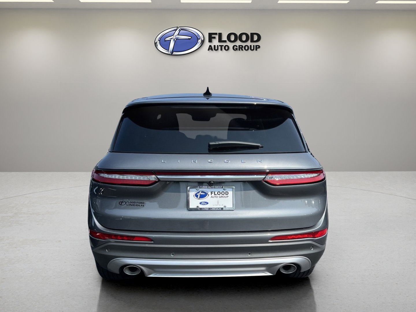 Used 2024 Lincoln Corsair AWD w/ Equipment Group 101A image 4