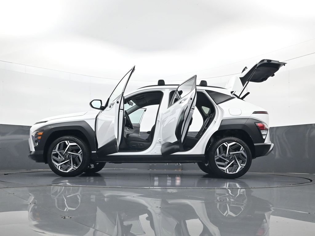 Certified 2026 Hyundai Kona SEL Premium AWD/4WD image 34