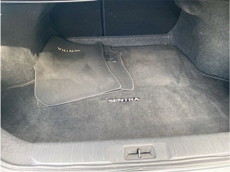 Used 2024 Nissan Sentra SV image 30