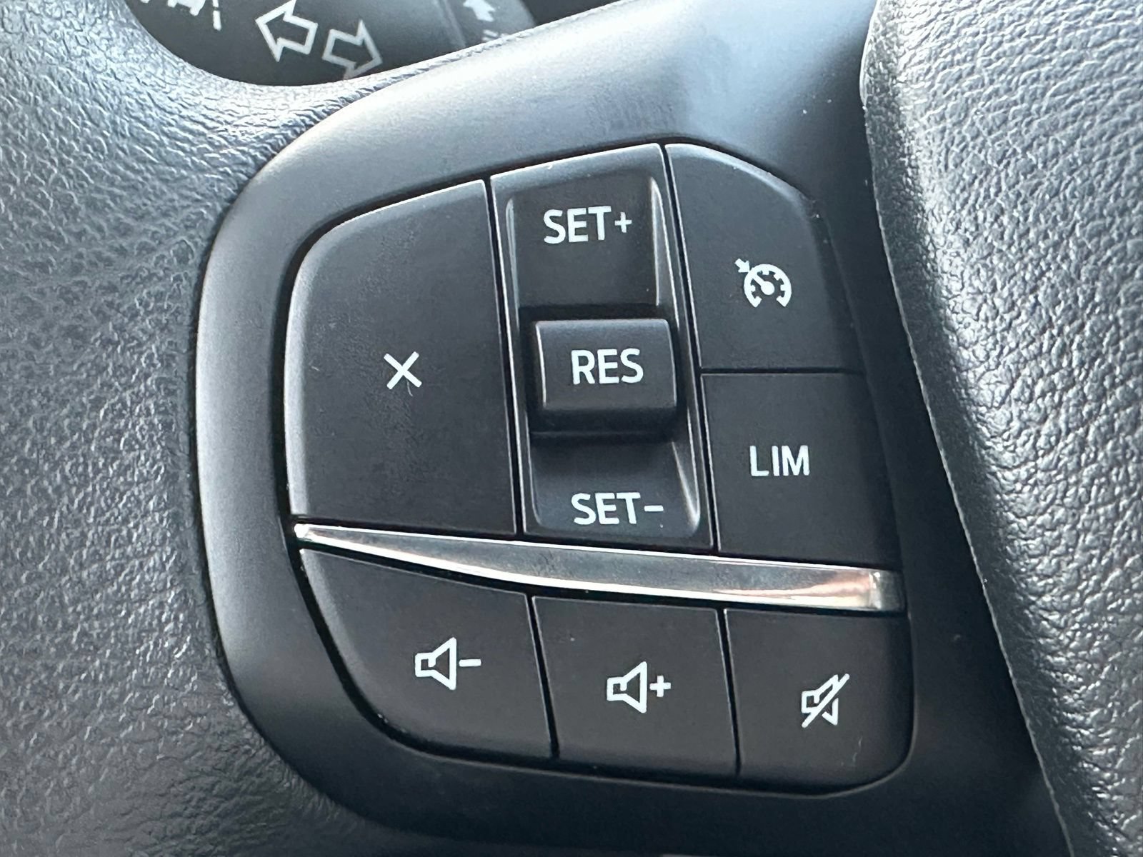 New 2025 Ford Transit 350 XL RWD image 6