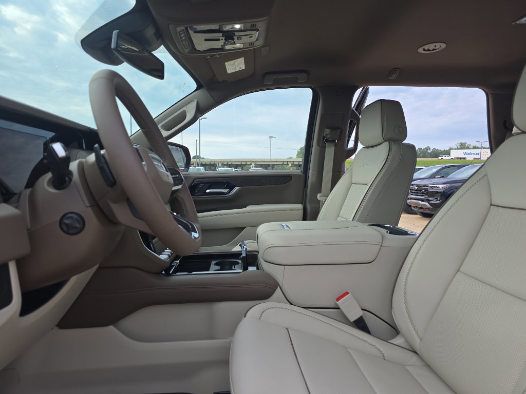 New 2026 GMC Yukon Denali w/ LPO, Floor Liner Package image 26