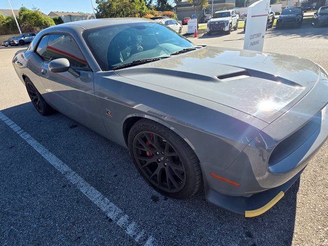 Used 2018 Dodge Challenger R/T Scat Pack w/ Dynamics Package RWD image 1