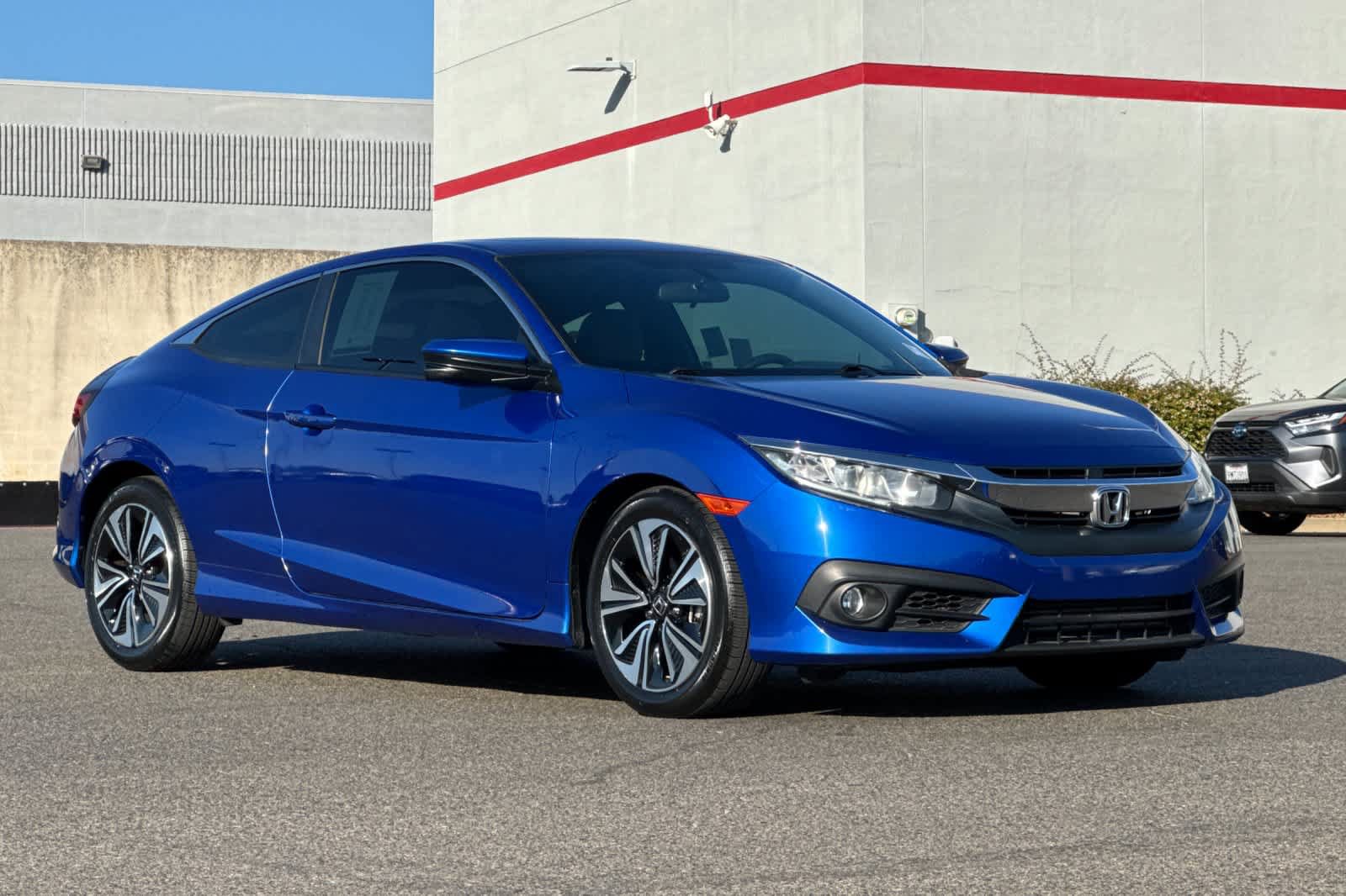 Used 2018 Honda Civic EX-T image 5