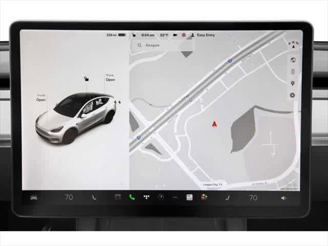 Used 2022 Tesla Model Y Performance AWD/4WD image 12