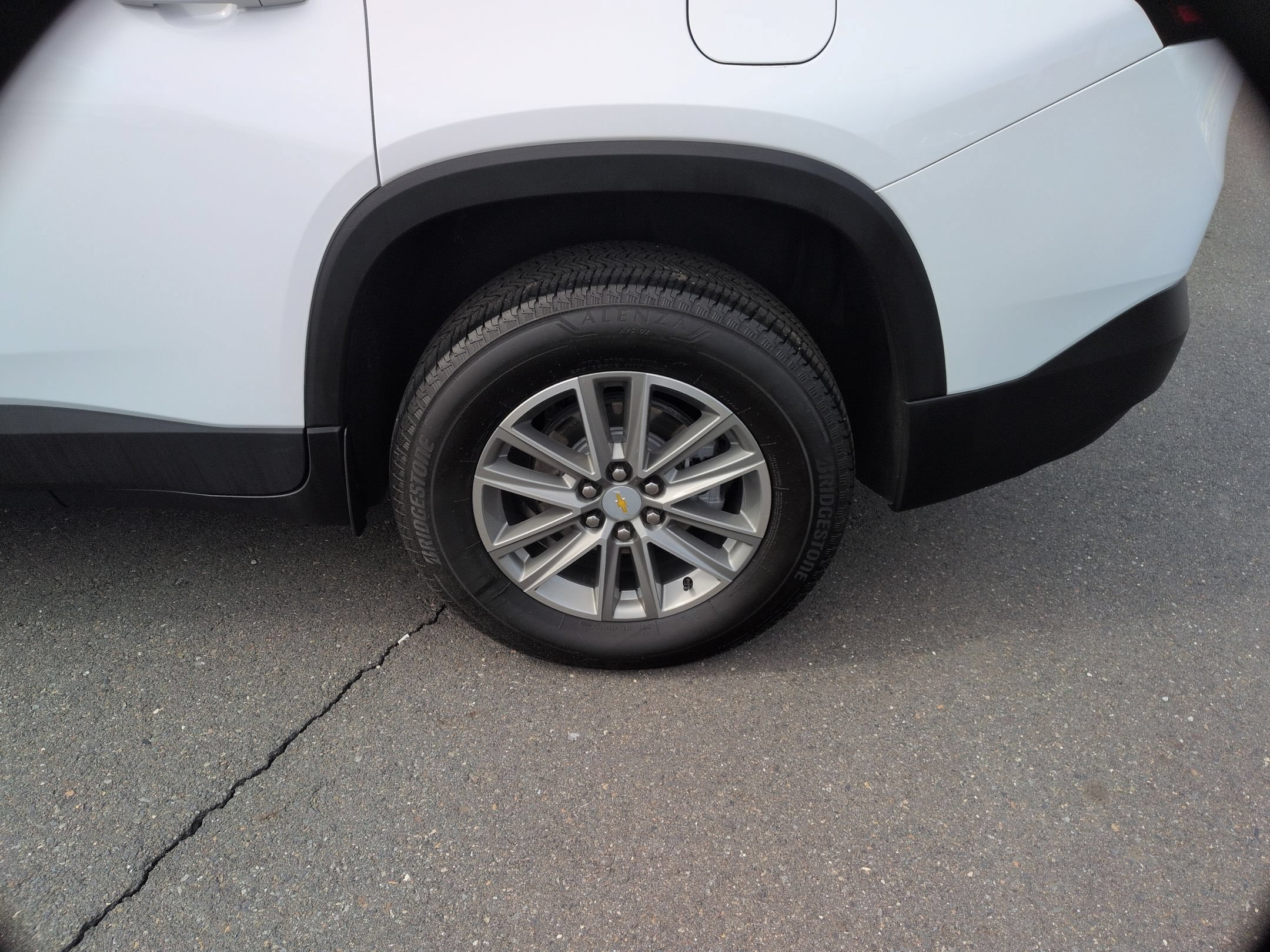 Certified 2023 Chevrolet Traverse LT AWD/4WD image 32