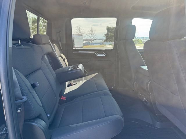 Used 2025 GMC Sierra 2500 SLE w/ SLE Value Package; image 18