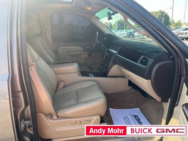 Used 2011 GMC Yukon Denali AWD/4WD image 41