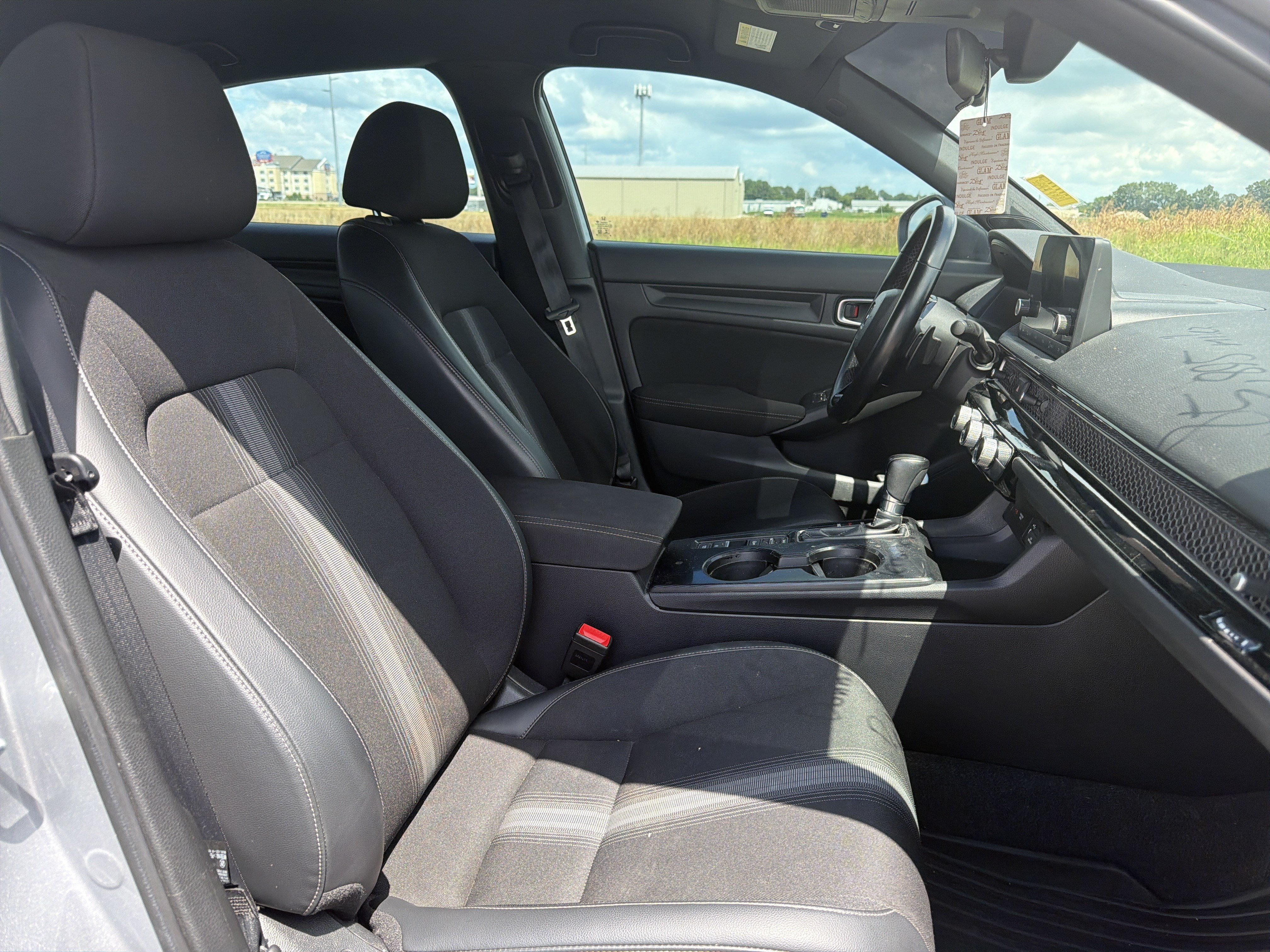 Used 2022 Honda Civic Sport image 13