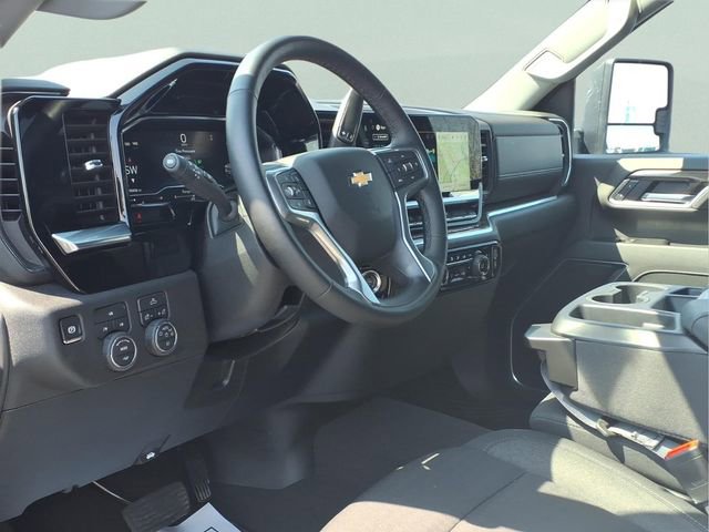 Used 2025 Chevrolet Silverado 2500 LT w/ Convenience Package AWD/4WD image 8