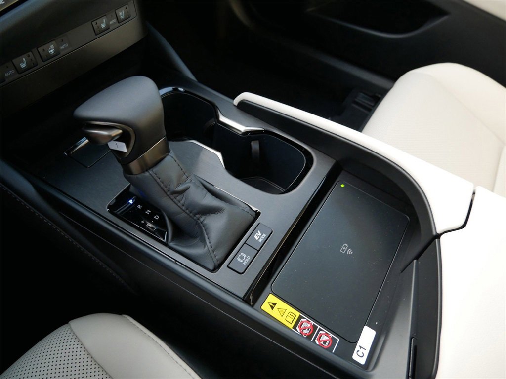 New 2025 Lexus ES 300h w/ Premium Package image 22