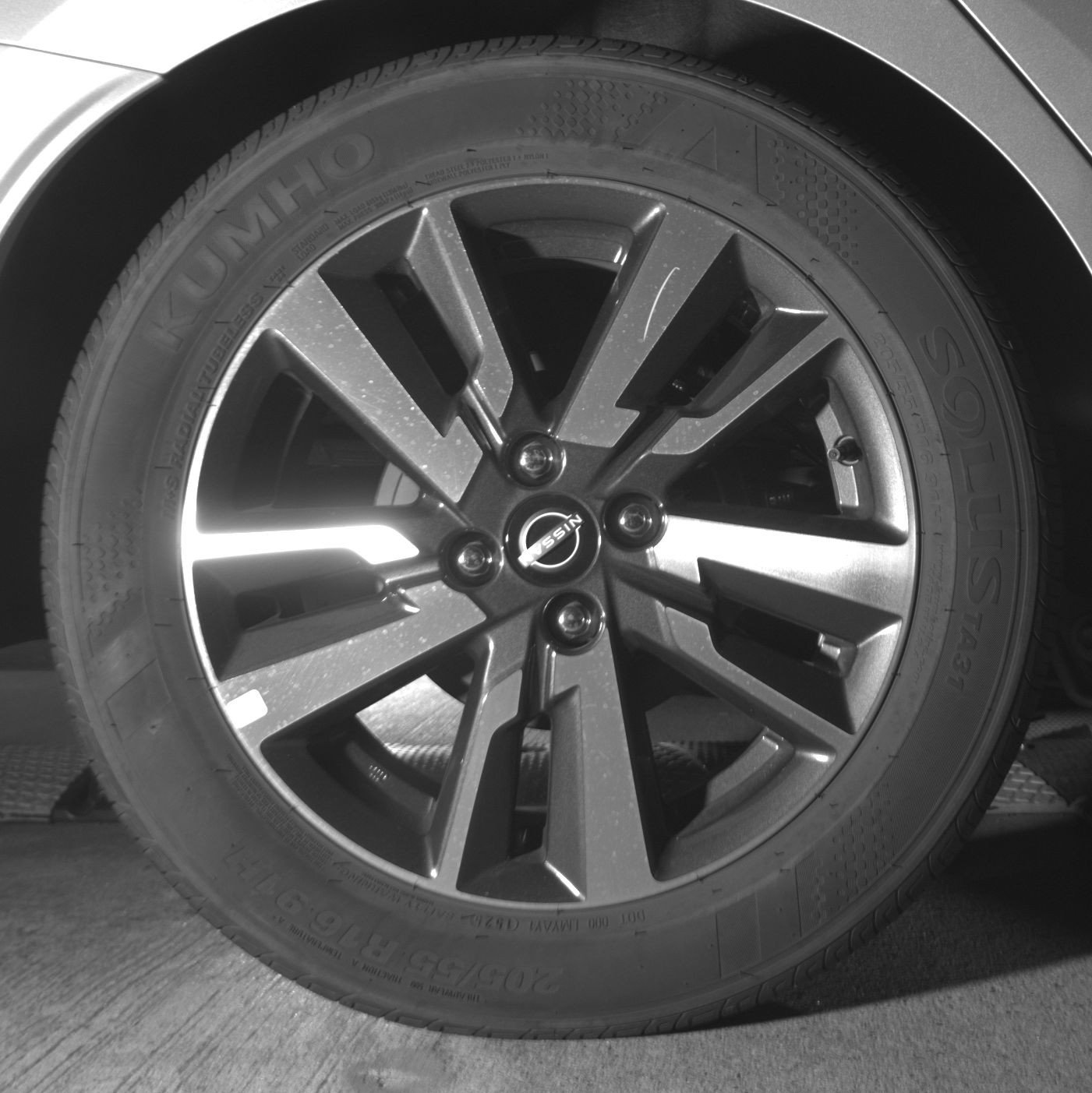 Used 2025 Nissan Versa SV image 15