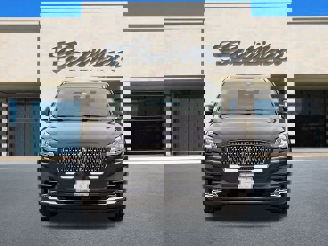 Used 2024 Lincoln Aviator Reserve w/ Equipment Group 201A image 10