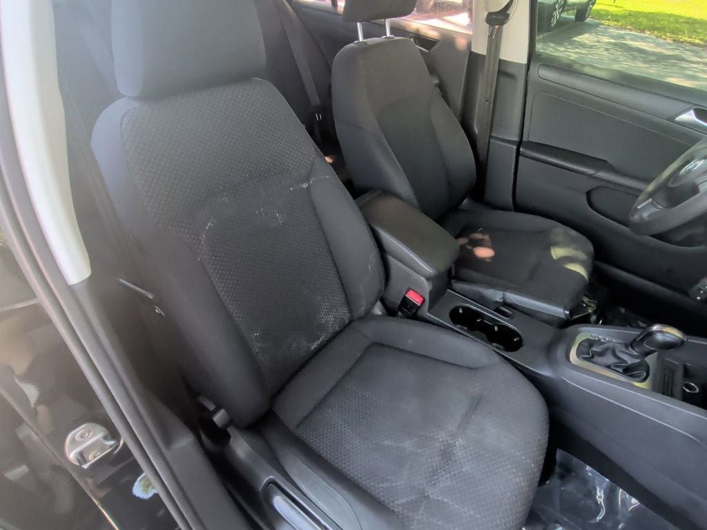 Used 2014 Volkswagen Jetta S FWD image 19
