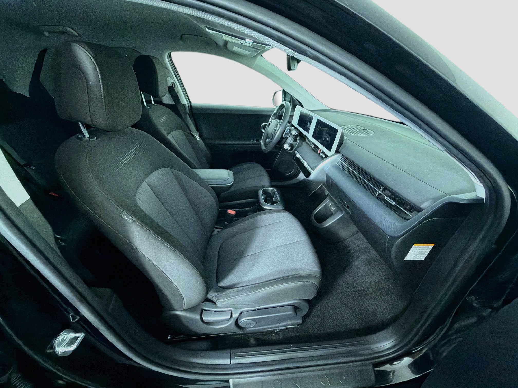 Used 2024 Hyundai Ioniq 5 SEL RWD image 32