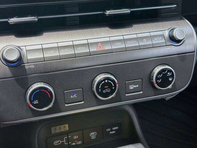 New 2027 Hyundai Kona SE FWD image 15
