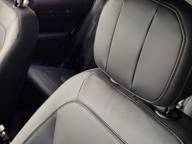 New 2026 Land Rover Defender 110 V8 image 14