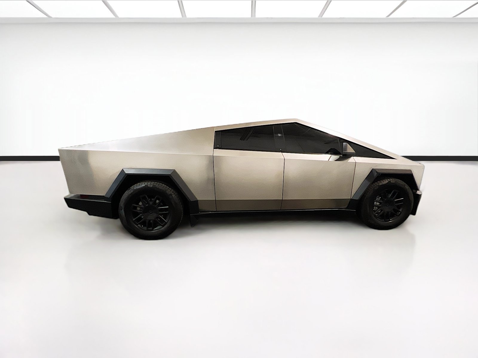 Used 2025 Tesla Cybertruck AWD Crew Cab image 25