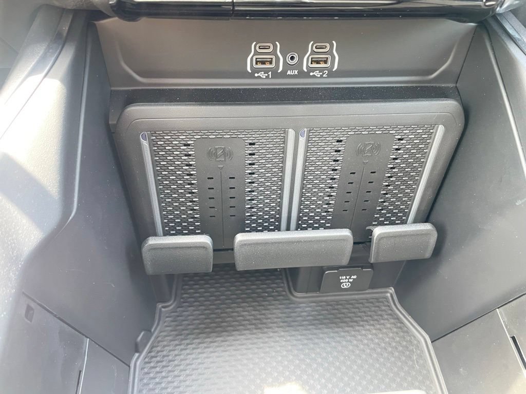 New 2026 RAM 2500 Laramie AWD/4WD image 22