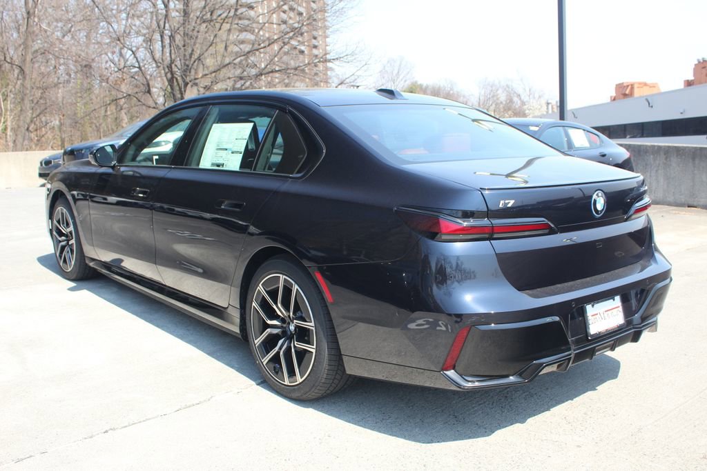 New 2026 BMW i7 xDrive60 image 6