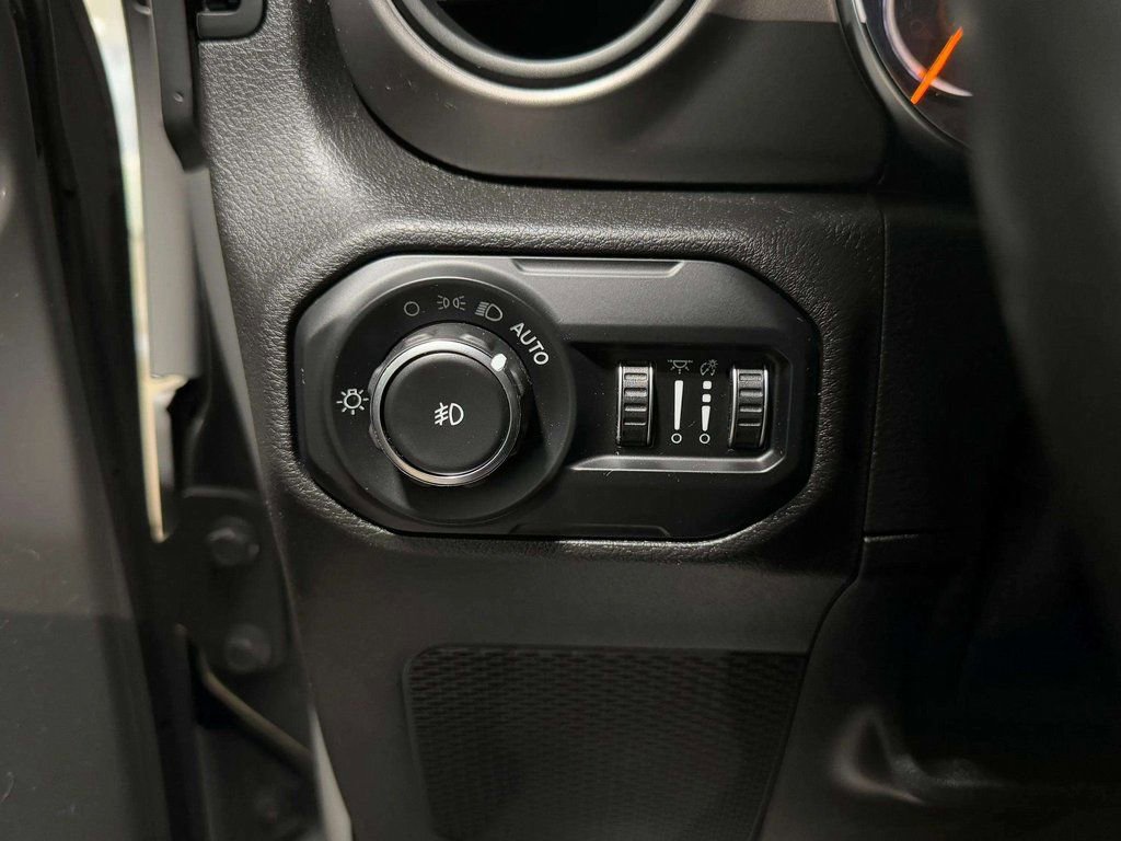Used 2021 Jeep Wrangler Unlimited Sport image 10