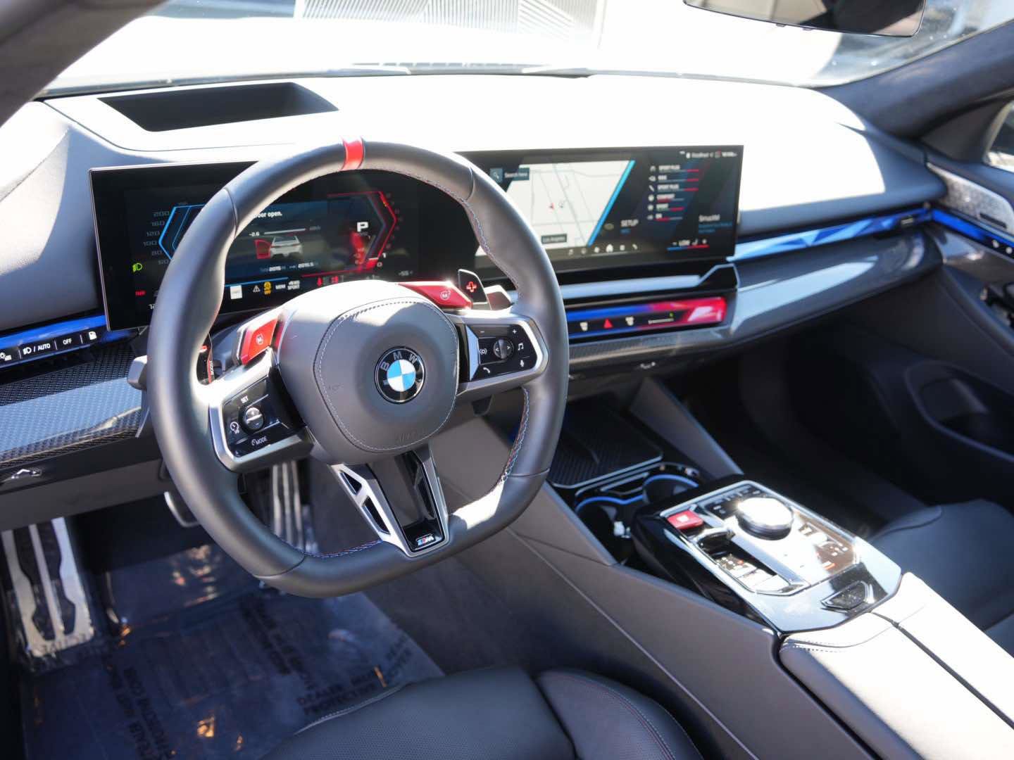 Used 2026 BMW M5 image 9