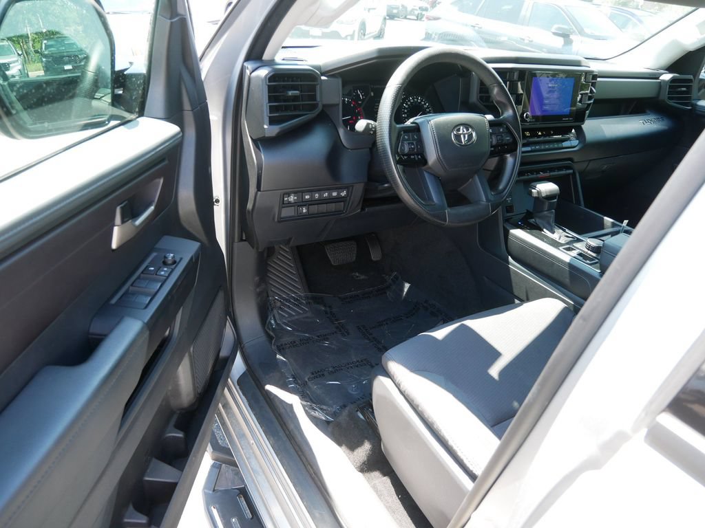 Used 2023 Toyota Tundra SR5 w/ SR5 Convenience Package AWD/4WD image 12
