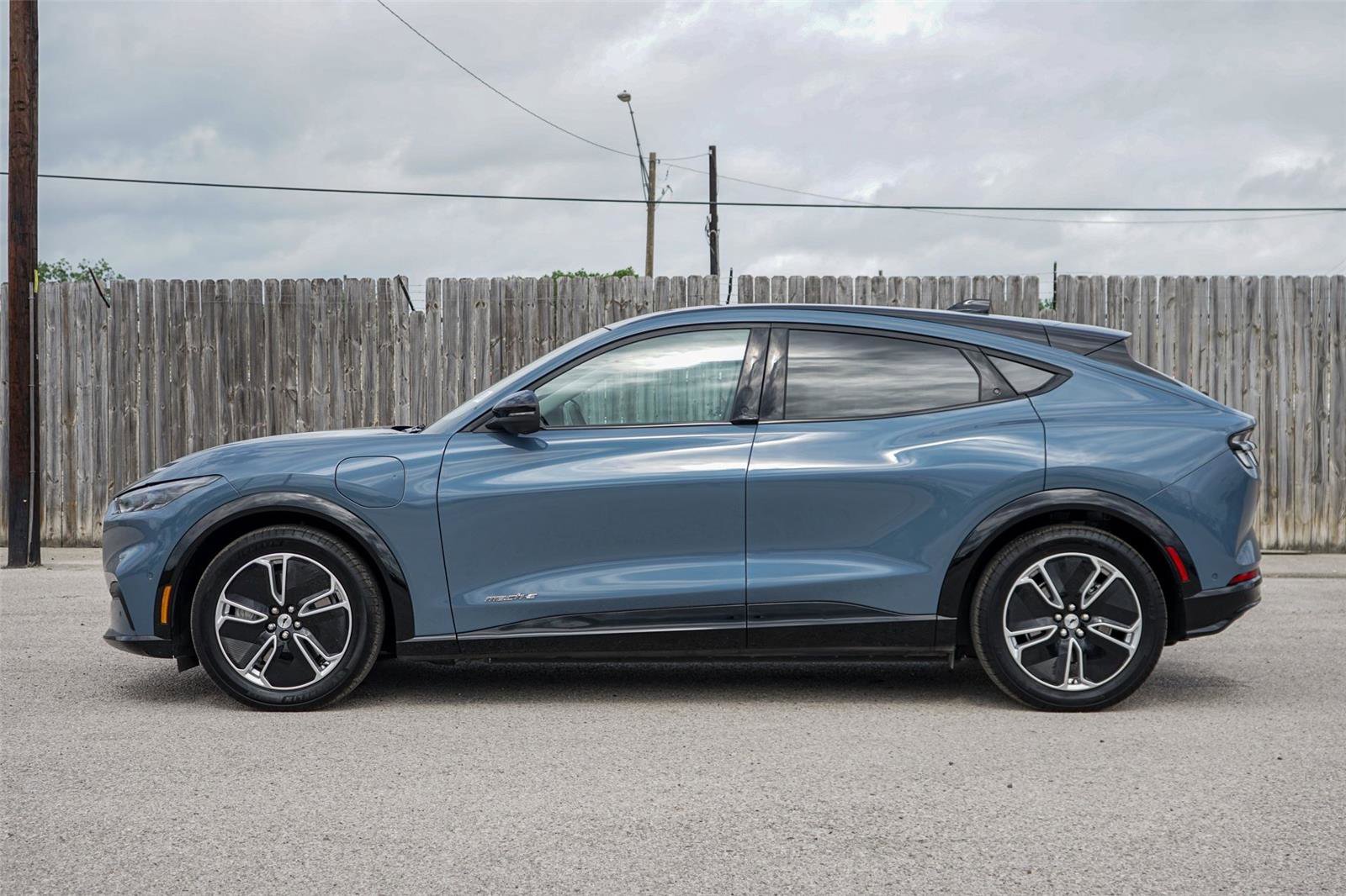 Certified 2023 Ford Mustang Mach-E Premium image 7