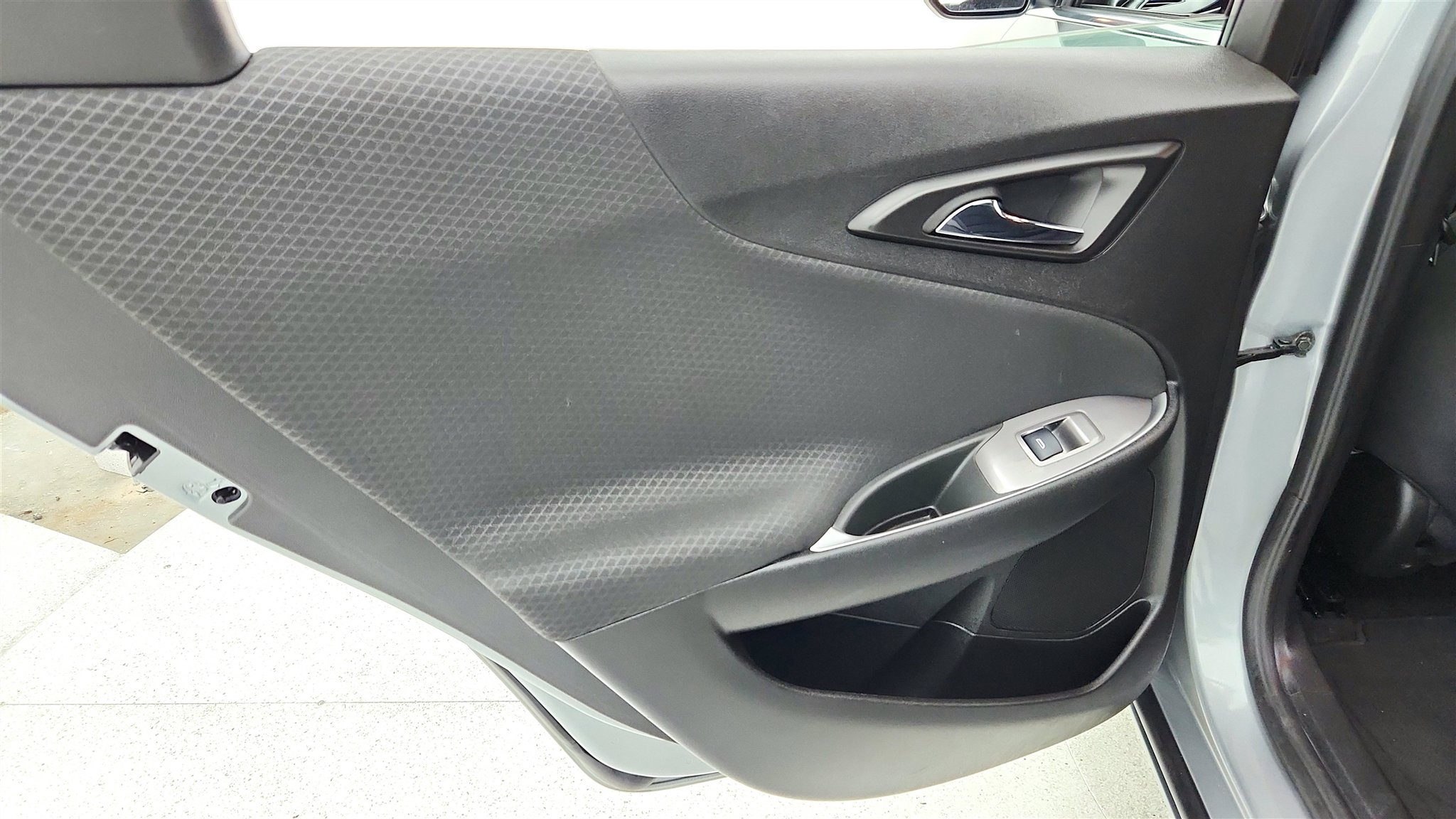 Used 2025 Chevrolet Malibu LT image 24