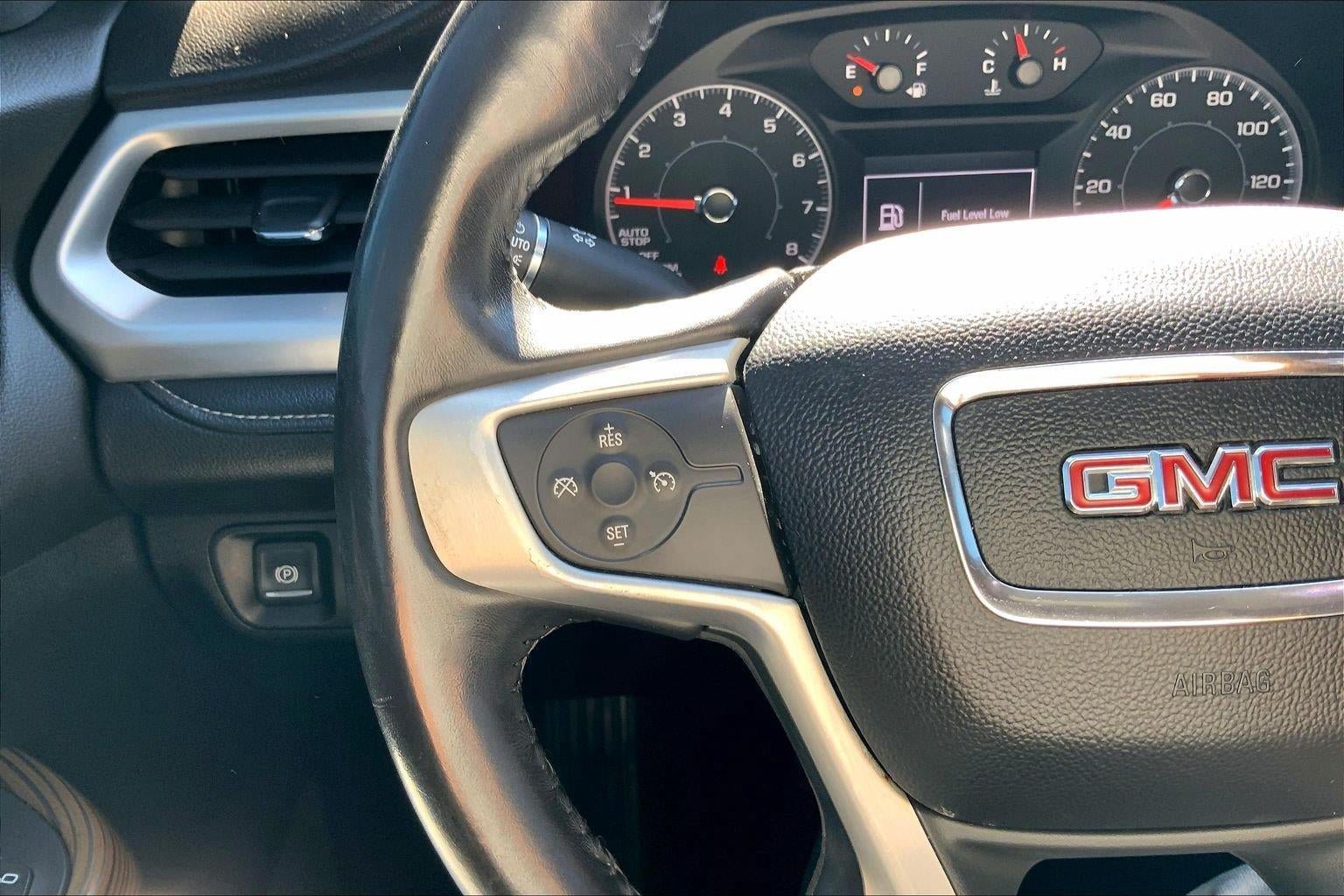 Used 2019 GMC Acadia SLE w/ LPO, Floor Liner Package FWD image 16