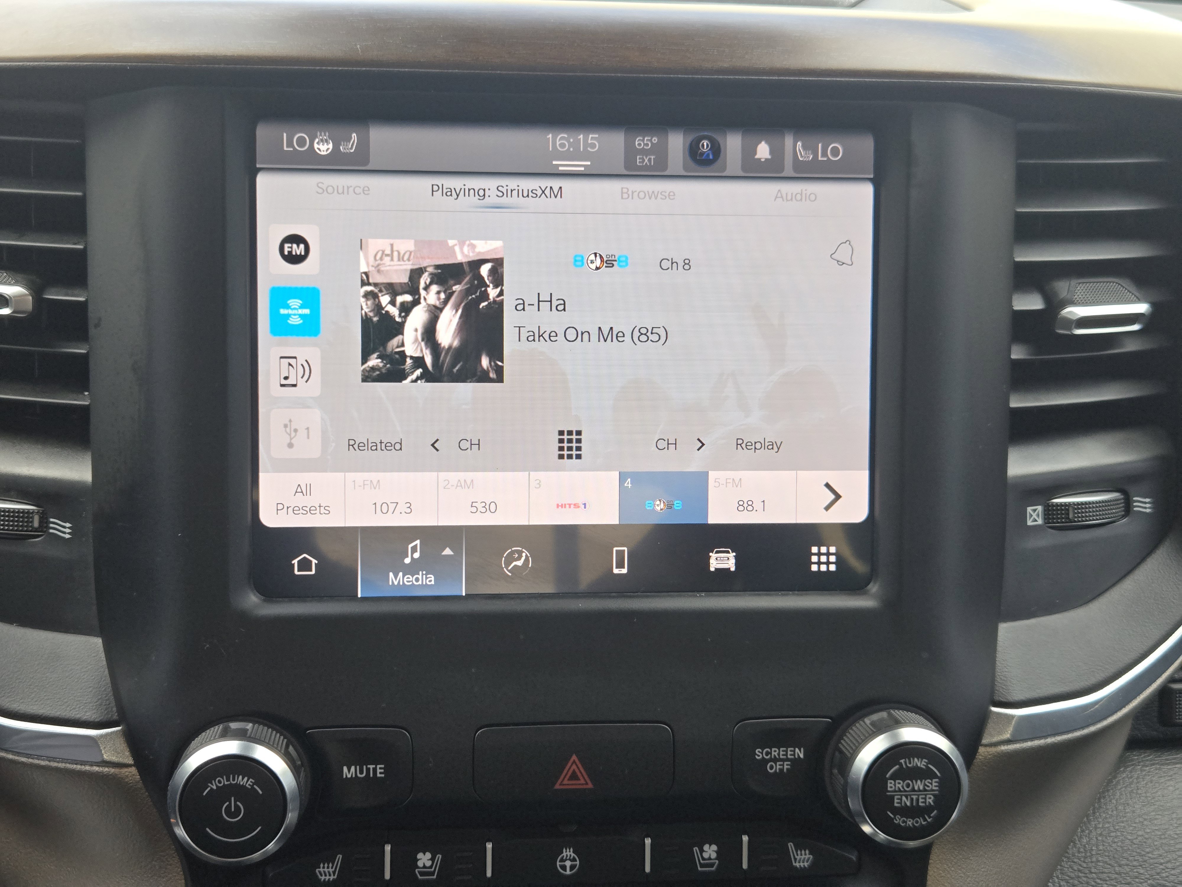 Used 2022 RAM 1500 Laramie image 20