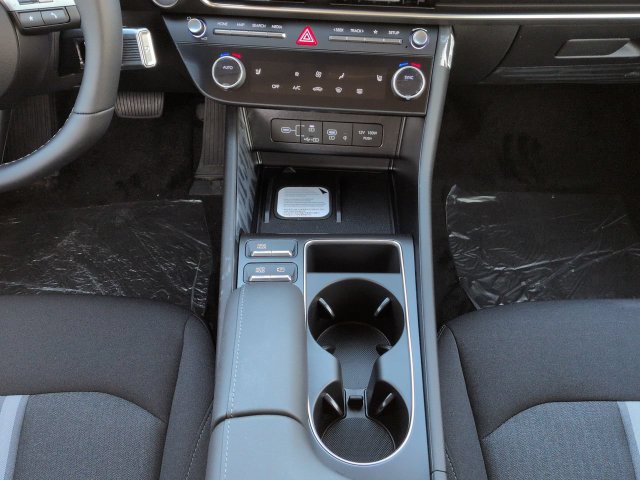 New 2026 Hyundai Sonata SEL FWD image 18